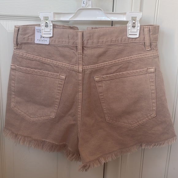 PacSun Ultra High Rise Vintage Short - Picture 3 of 10